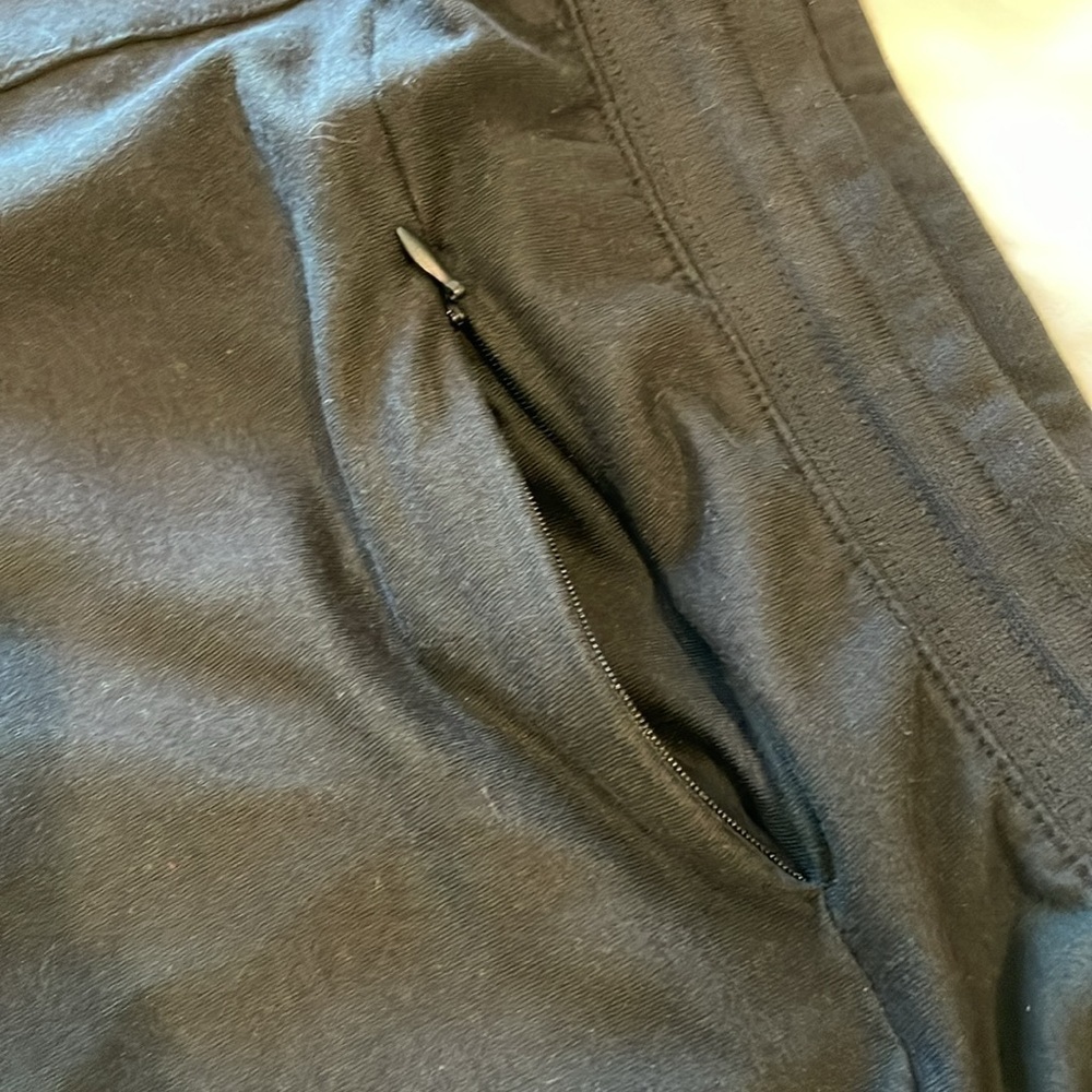 New Black Athletic Shorts - Picture 7 of 10